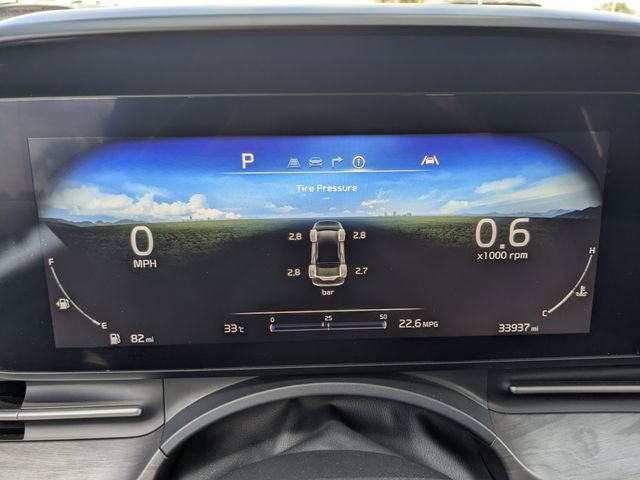 Used 2024 Kia Carnival SX FWD image 40