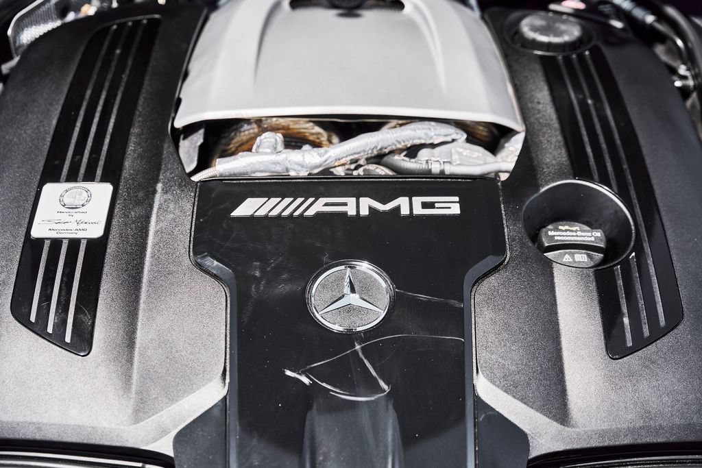 Used 2025 Mercedes-Benz AMG GT 63 image 19