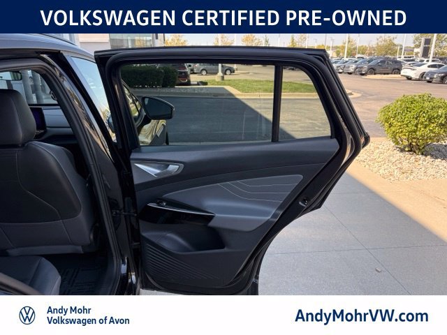 Used 2023 Volkswagen ID.4 Pro S AWD/4WD image 18