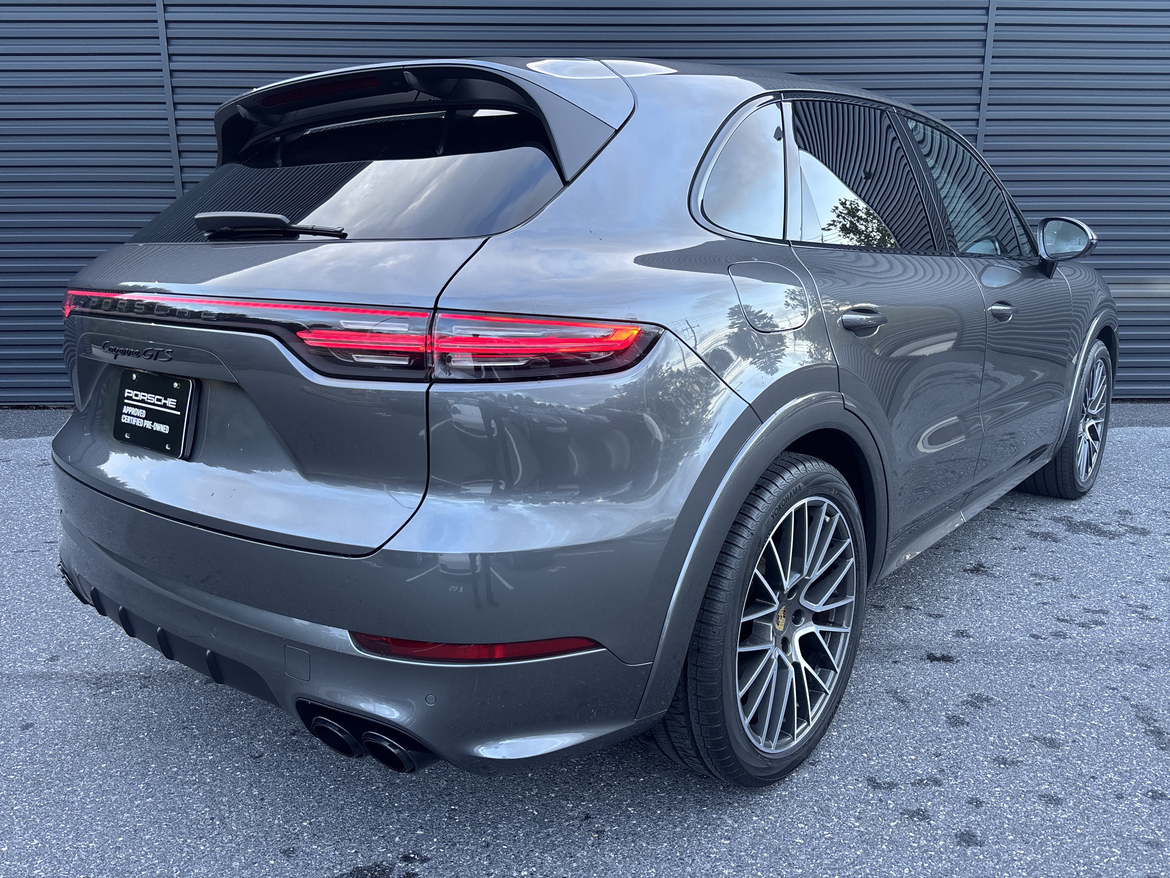 Certified 2021 Porsche Cayenne GTS AWD/4WD image 5