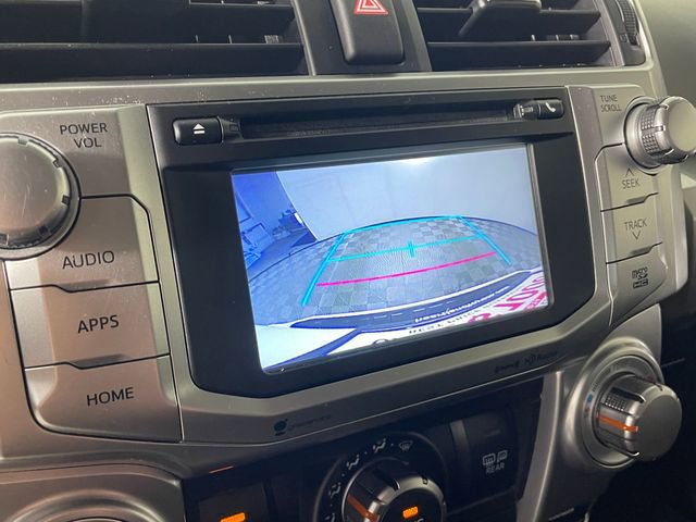 Used 2017 Toyota 4Runner SR5 AWD/4WD image 9