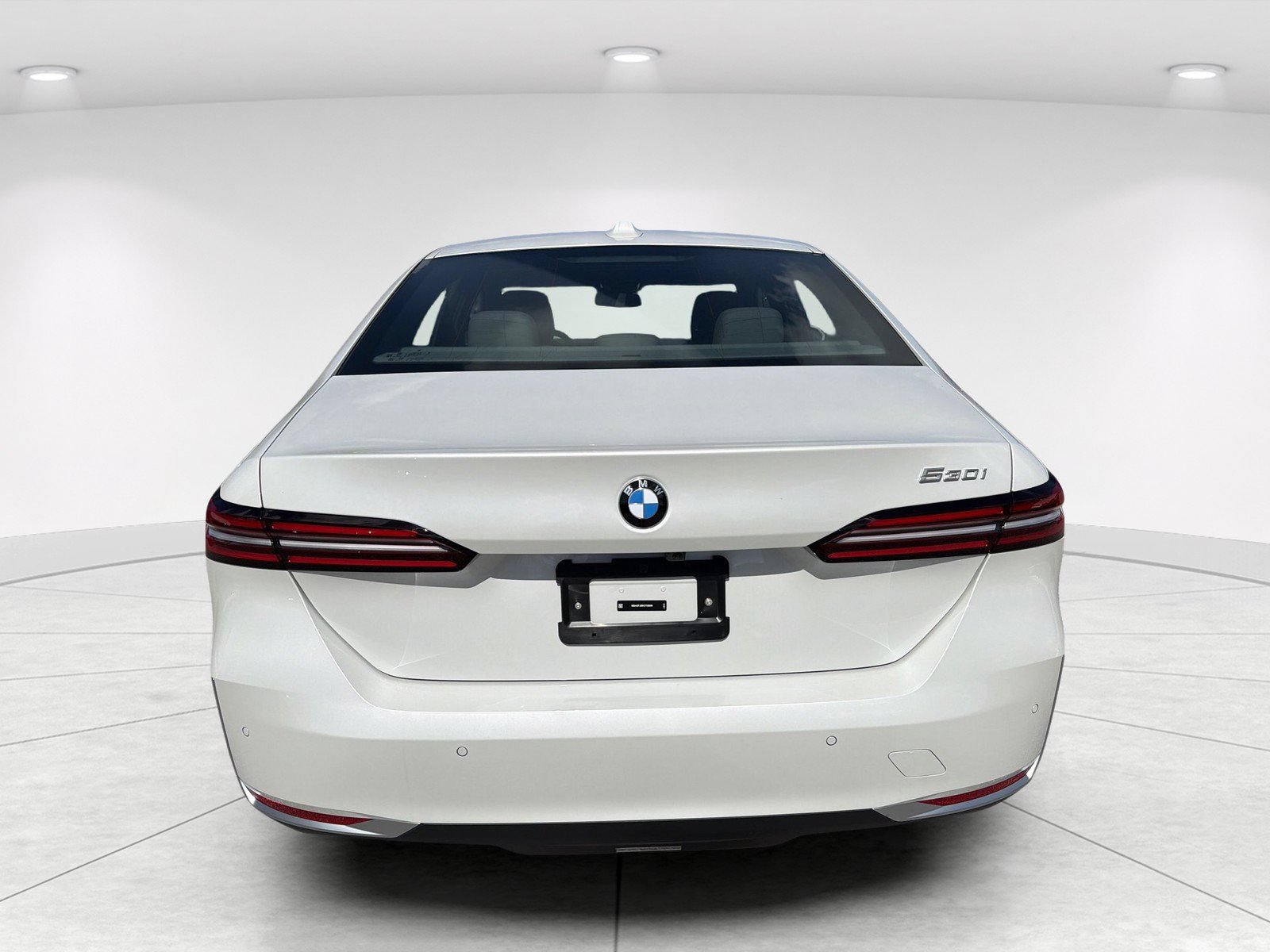 New 2027 BMW 530i RWD image 5