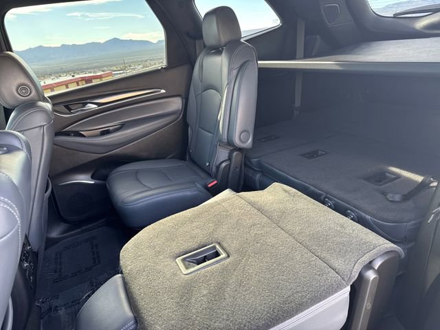 Used 2023 Buick Enclave Premium image 30