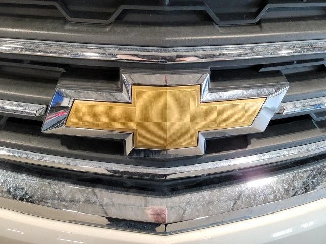 Used 2013 Chevrolet Traverse LT w/ All-Star Edition AWD/4WD image 17