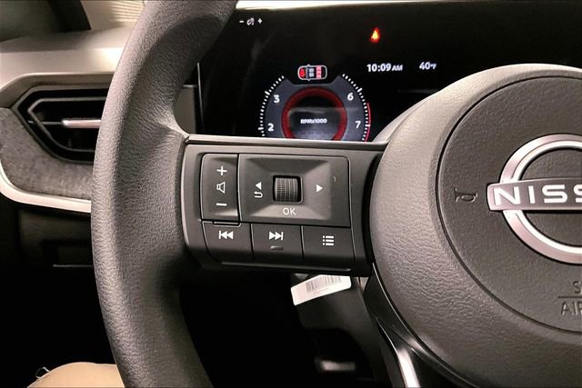 New 2026 Nissan Kicks S image 20