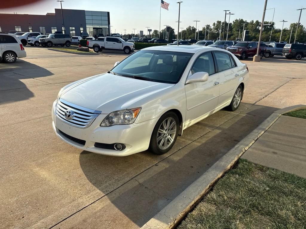 Used 2008 Toyota Avalon Limited FWD image 3