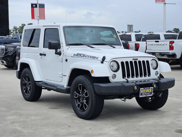 Used 2017 Jeep Wrangler Sahara AWD/4WD image 3