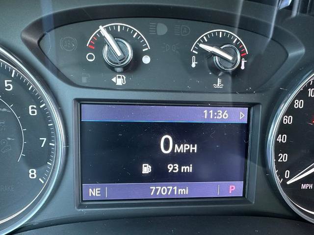 Used 2022 Buick Enclave Essence image 4