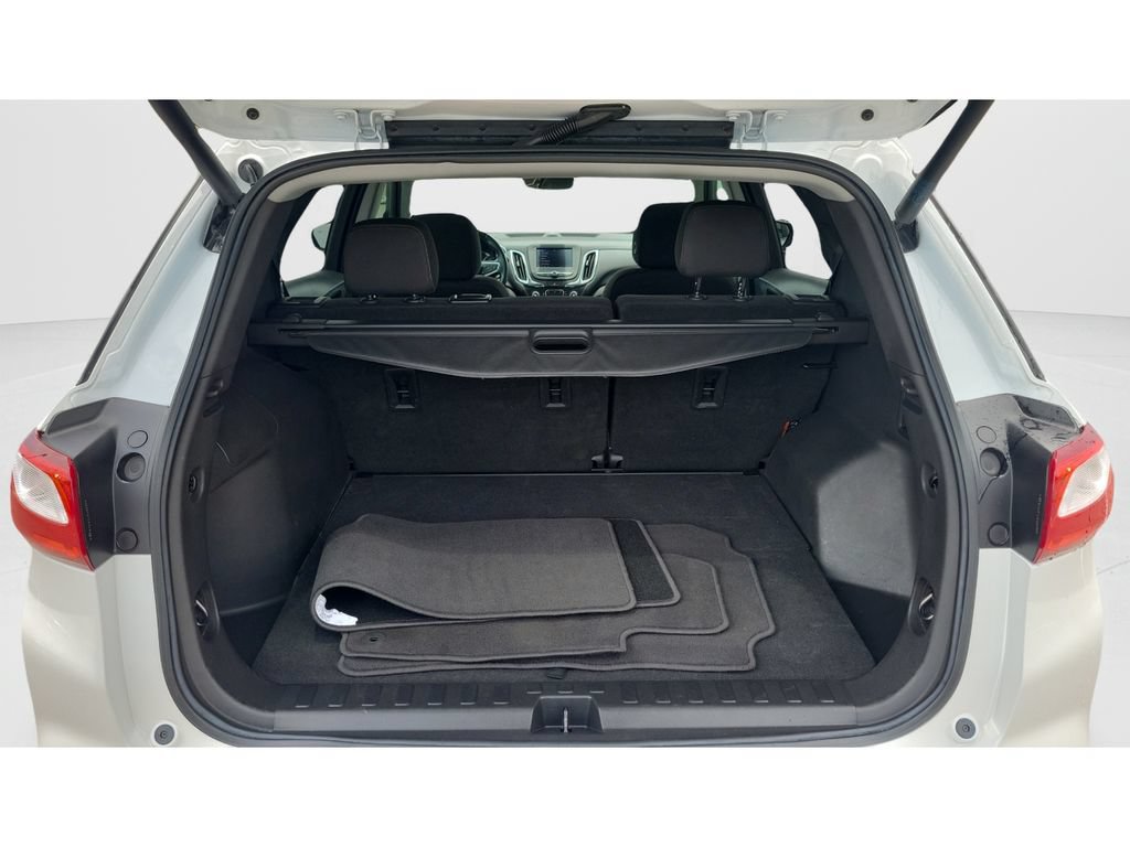 Used 2021 Chevrolet Equinox LT FWD image 9