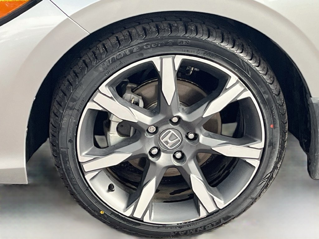 Used 2025 Honda Civic Sport image 32