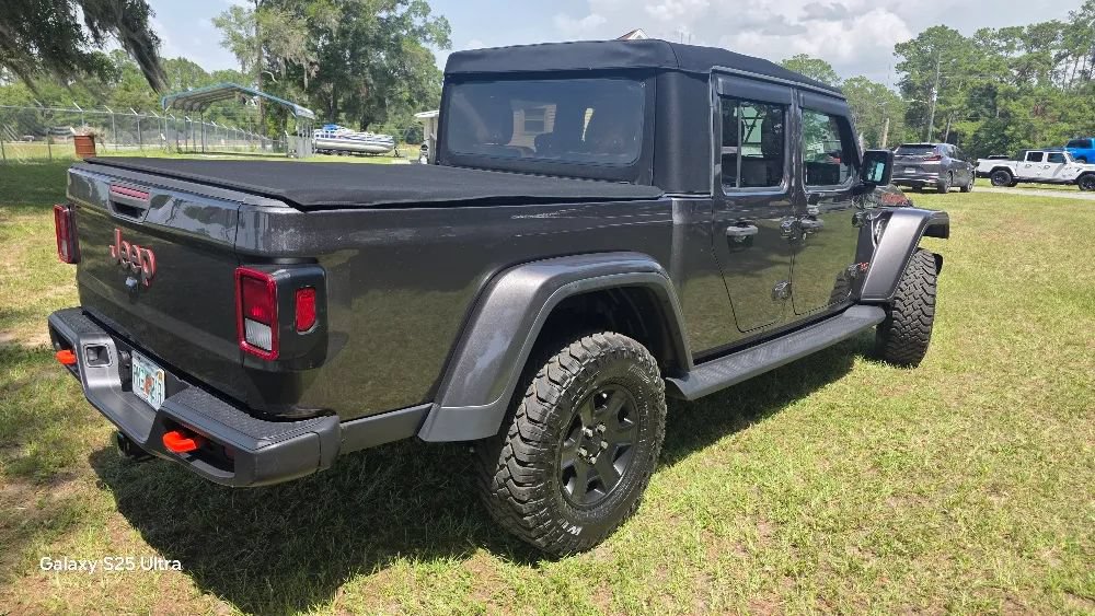 Used 2021 Jeep Gladiator Mojave AWD/4WD image 5