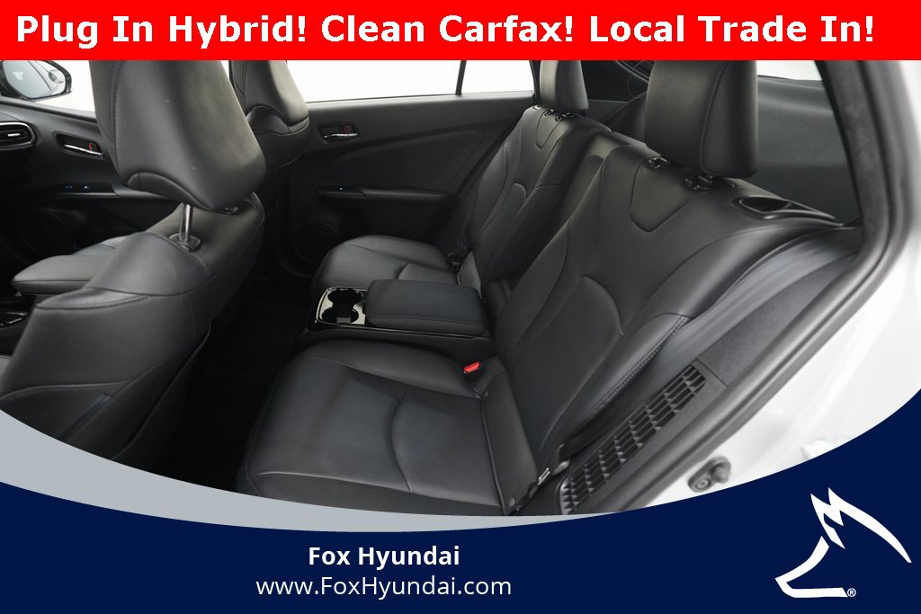 Used 2017 Toyota Prius Prime Premium image 15