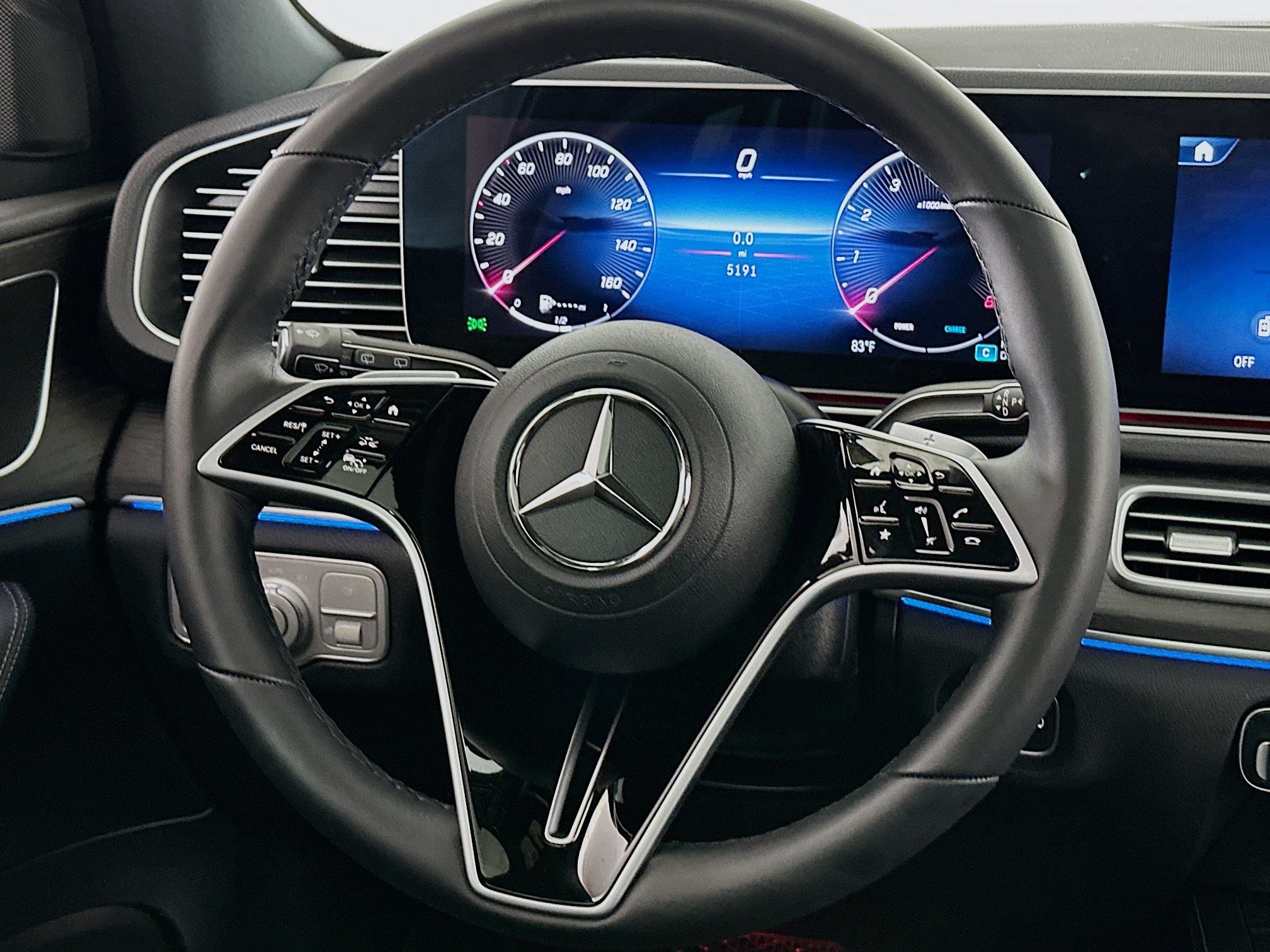 Used 2025 Mercedes-Benz GLE 350 4MATIC image 8