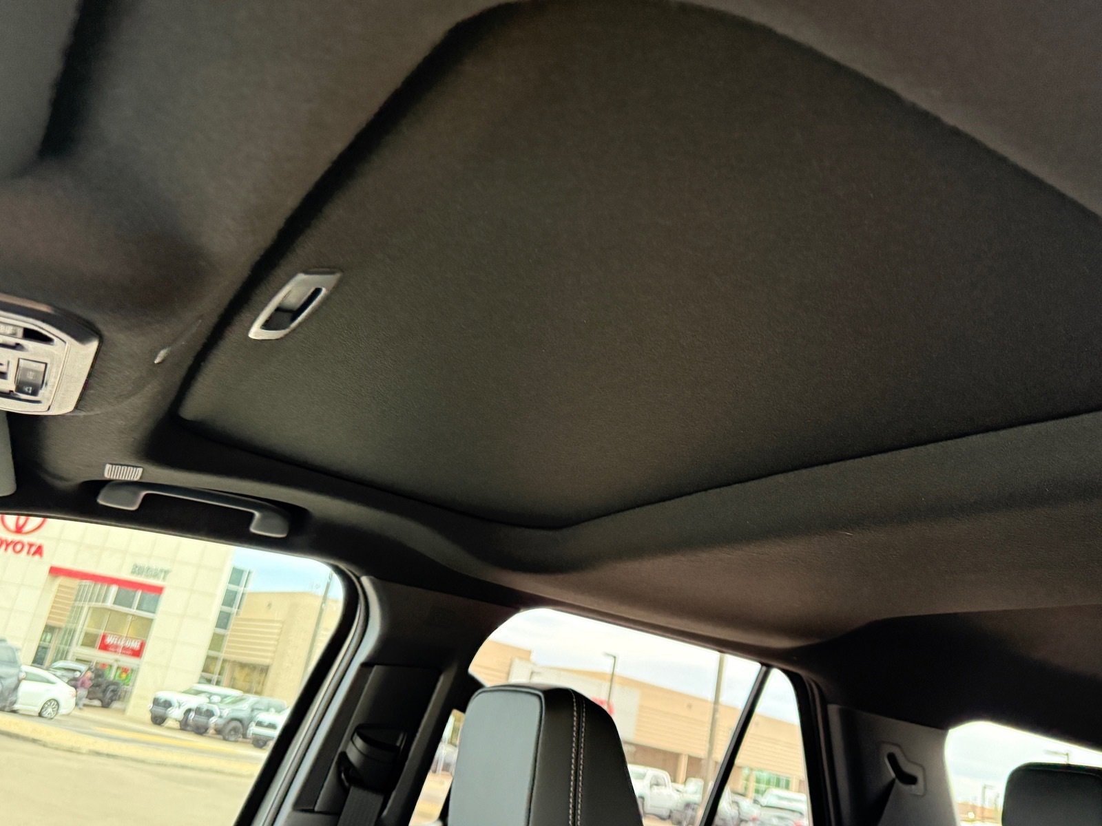 New 2025 Toyota 4Runner TRD Off-Road Premium image 14