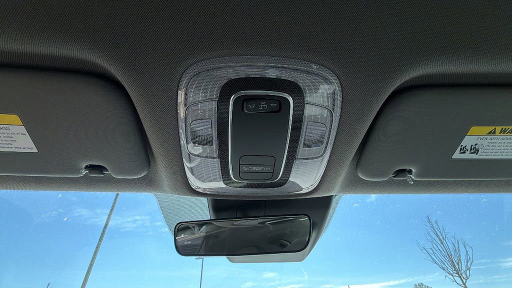 New 2026 Hyundai Elantra Sport image 22