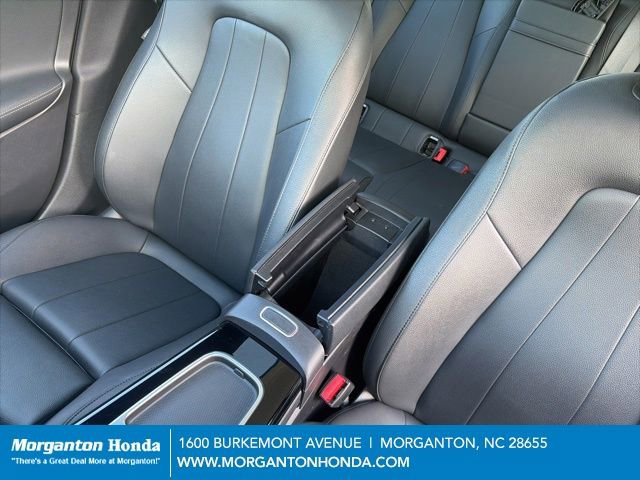 Used 2025 Mercedes-Benz CLA 250 4MATIC image 28