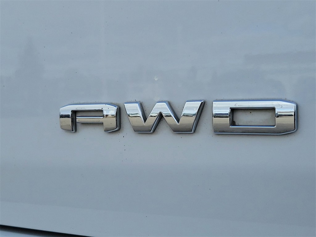 Used 2022 GMC Terrain Denali w/ Denali Premium Package image 6