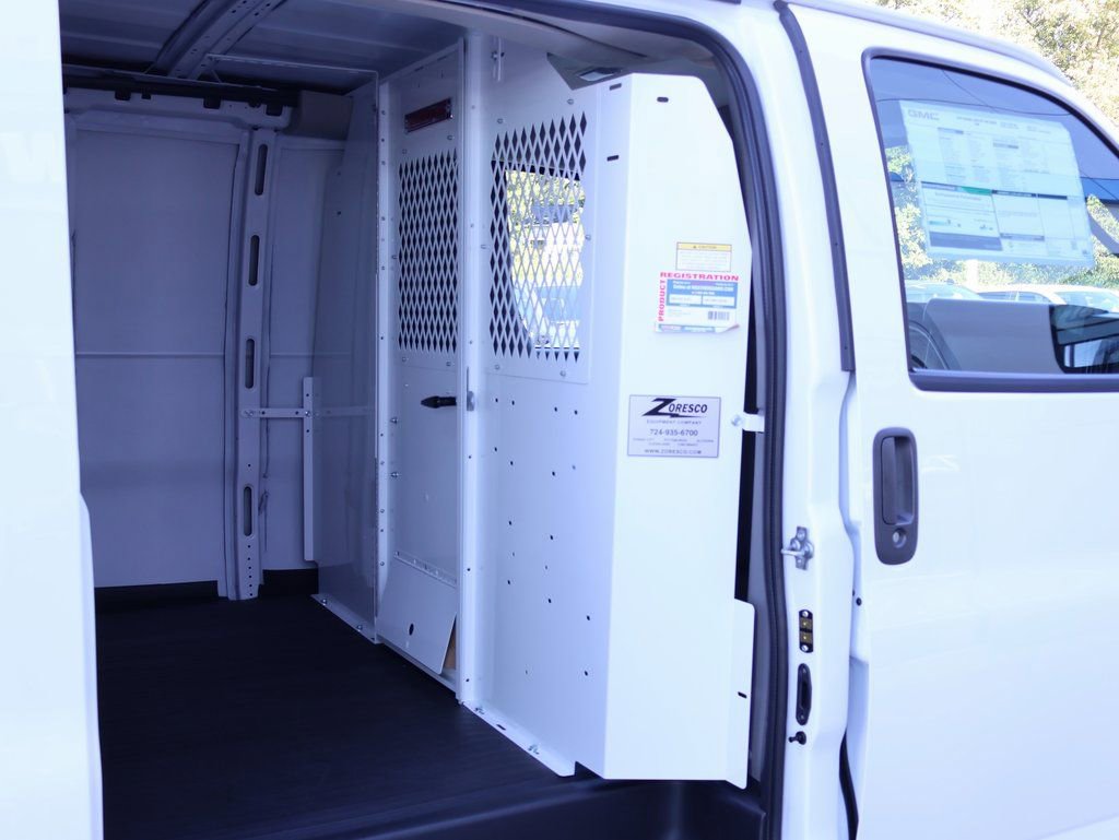 New 2025 Chevrolet Express 3500 Extended w/ Driver Convenience Package image 24