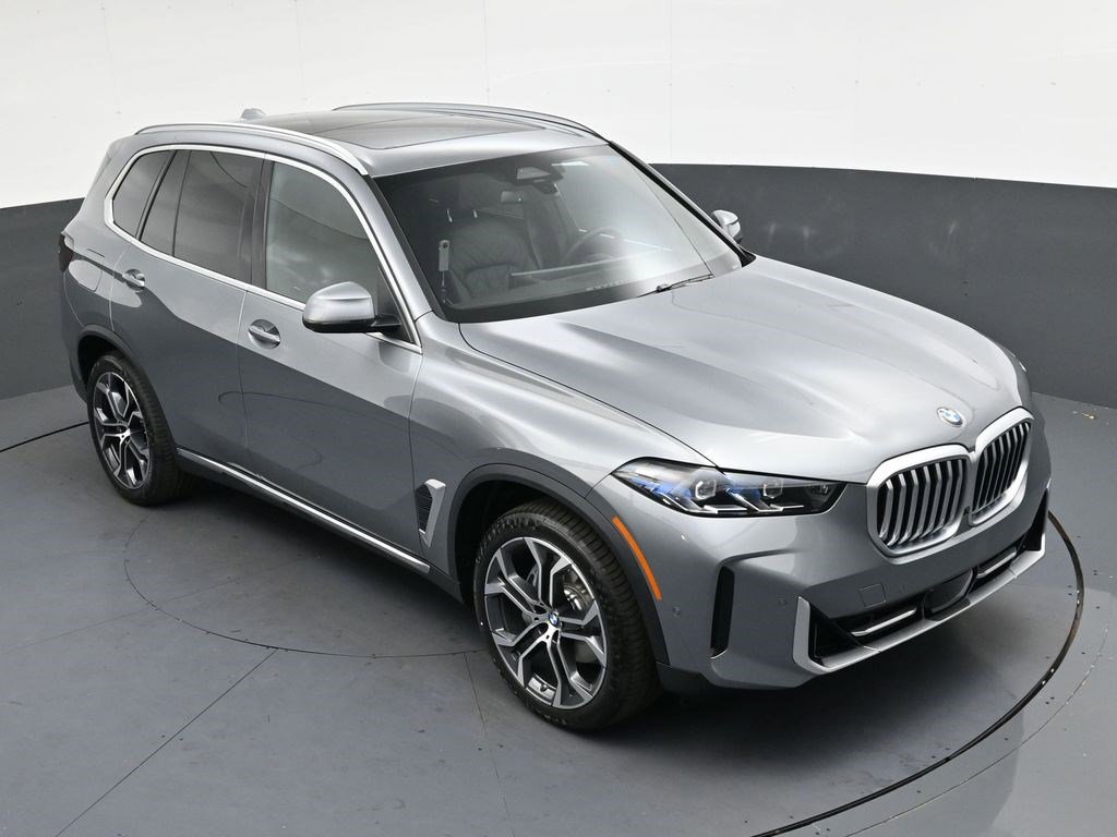 Used 2026 BMW X5 xDrive40i w/ Climate Comfort Package AWD/4WD image 17