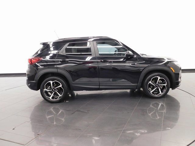 Used 2023 Chevrolet TrailBlazer RS w/ Convenience Package image 9
