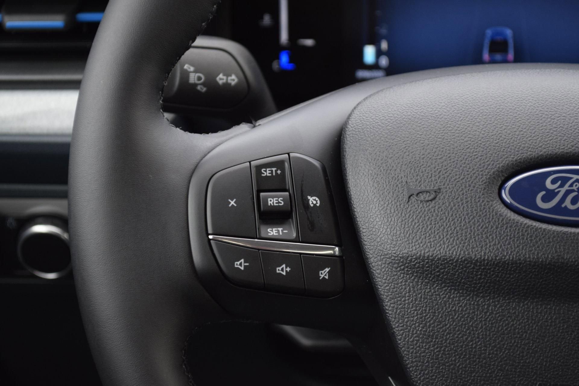 New 2026 Ford Maverick XLT w/ XLT Luxury Package image 9