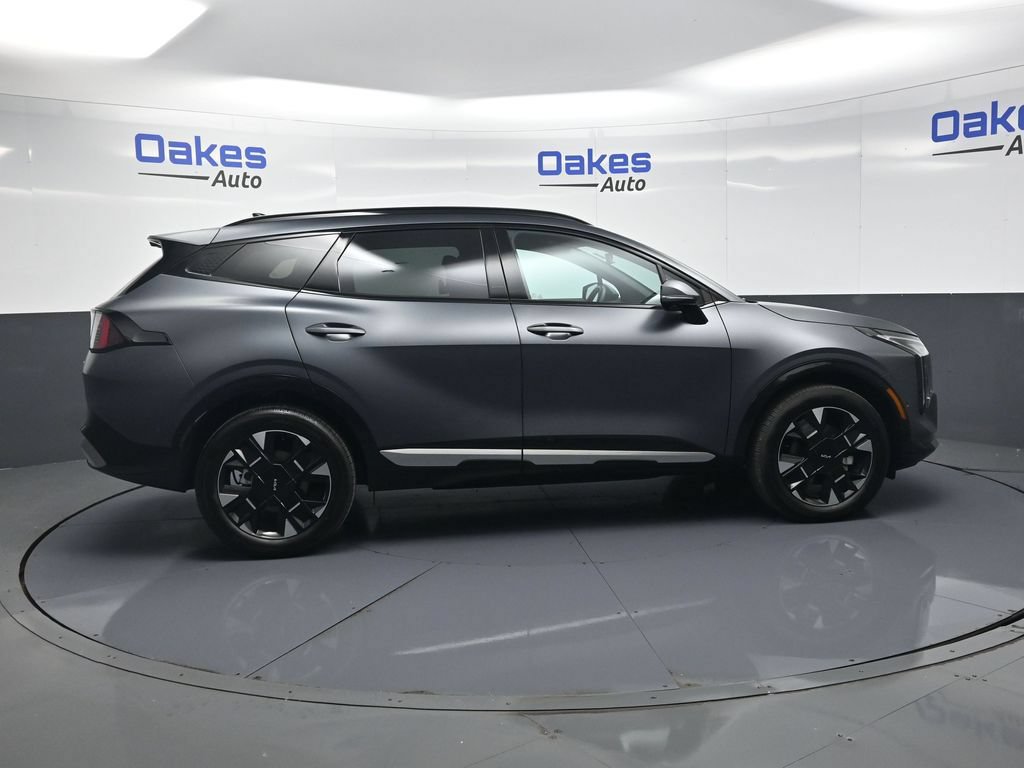 Certified 2026 Kia Sportage SX Prestige AWD/4WD image 9