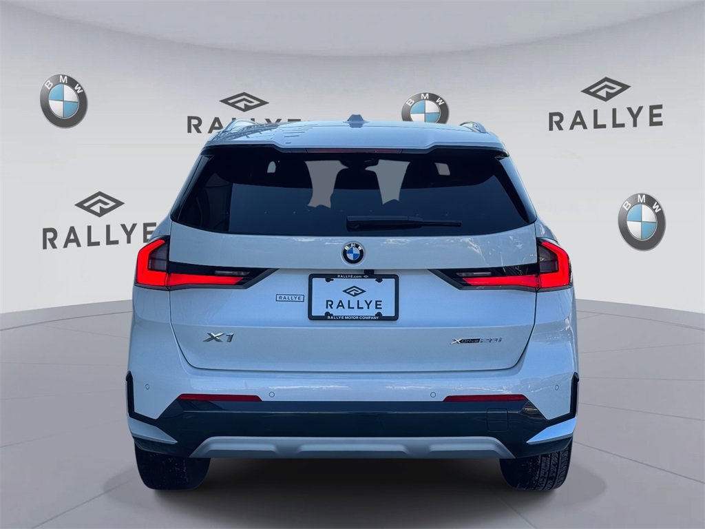 Certified 2025 BMW X1 xDrive28i w/ Convenience Package image 5