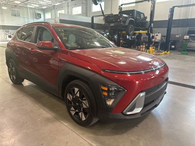Used 2025 Hyundai Kona SEL image 19