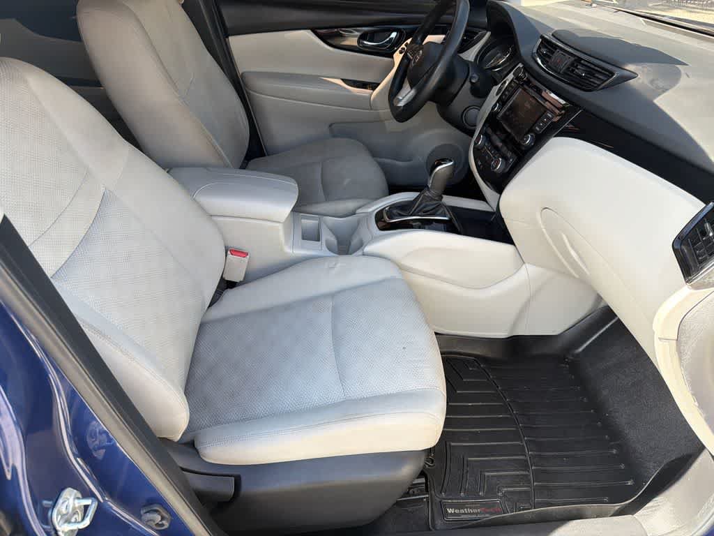 Used 2019 Nissan Rogue Sport SV AWD/4WD image 12
