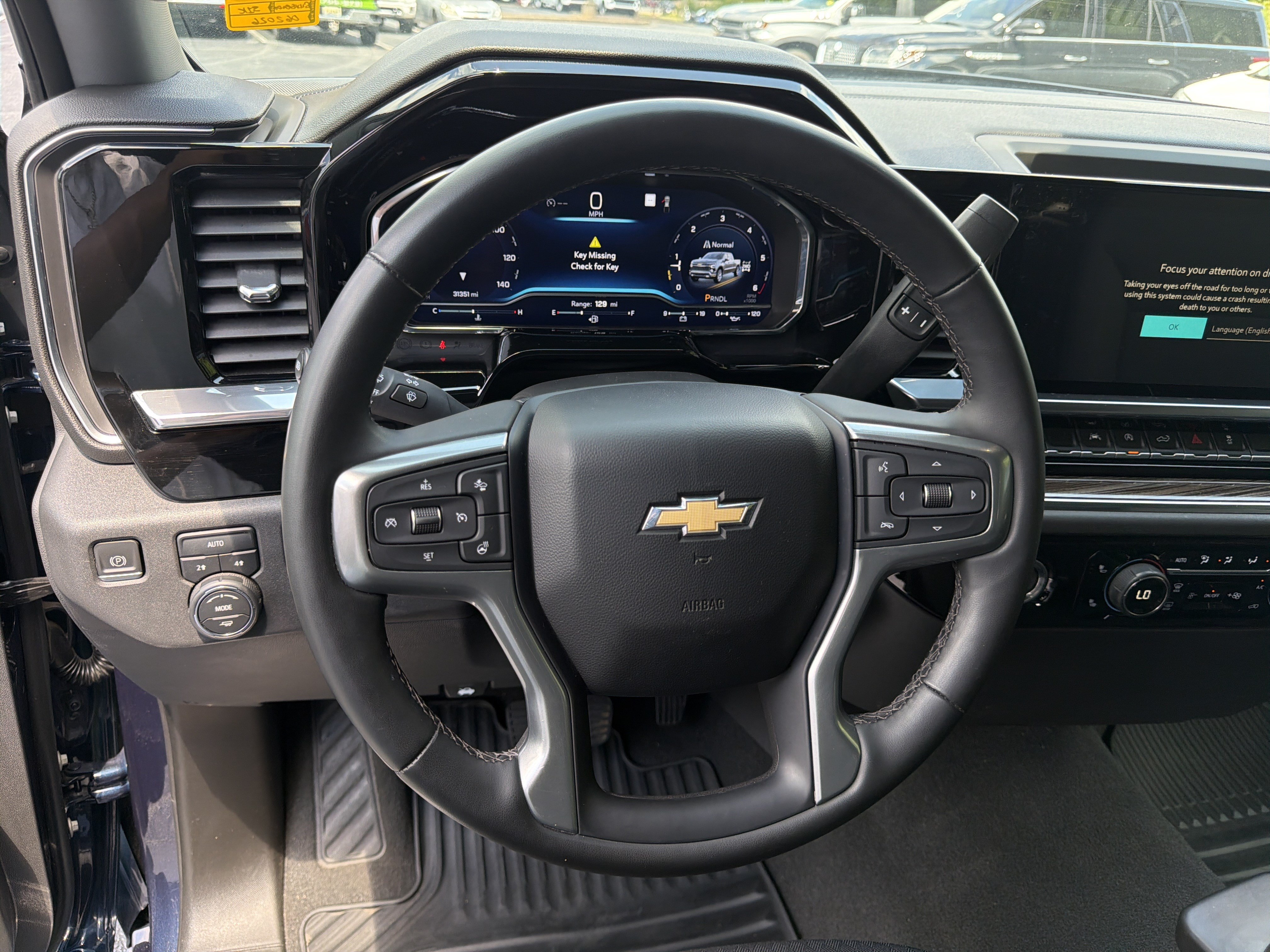 Used 2023 Chevrolet Silverado 1500 LT AWD/4WD image 23