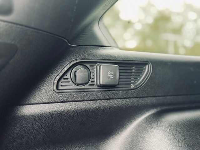 Used 2022 Jeep Grand Cherokee Altitude image 10