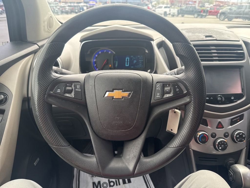 Used 2015 Chevrolet Trax LT w/ LT Sun and Sound Package image 14