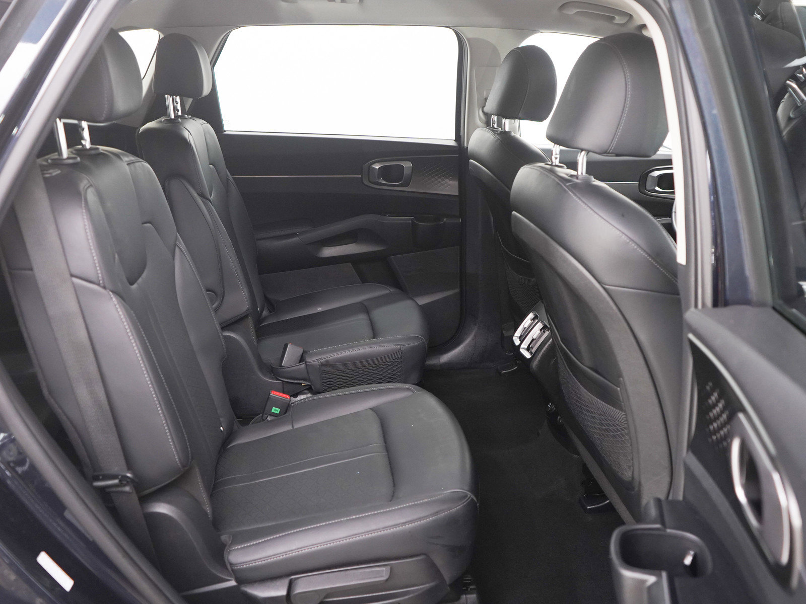 Used 2023 Kia Sorento EX AWD/4WD image 12
