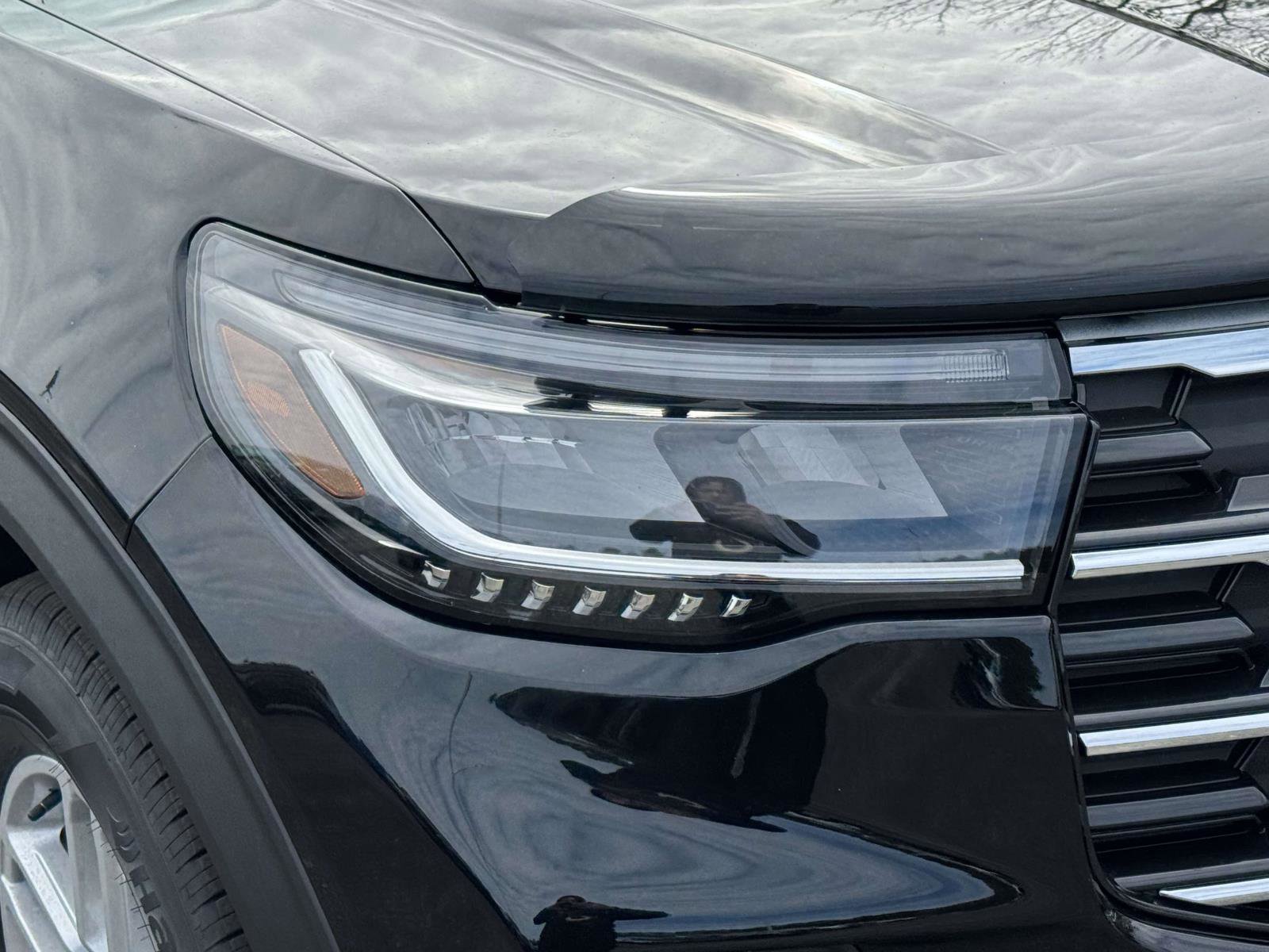 New 2026 Ford Explorer Active image 8