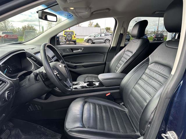 Used 2017 Ford Edge SEL w/ Equipment Group 201A AWD/4WD image 10