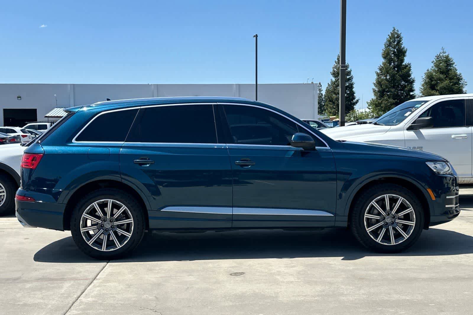 Used 2018 Audi Q7 2.0T Premium Plus w/ Premium Plus Package AWD/4WD image 9