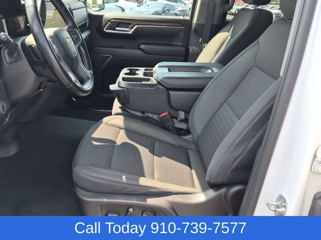 Used 2025 Chevrolet Silverado 1500 LT RWD image 14