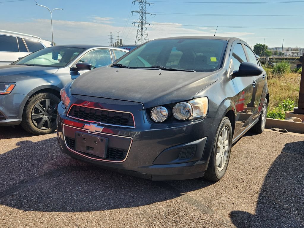 Used 2014 Chevrolet Sonic LT FWD image 4