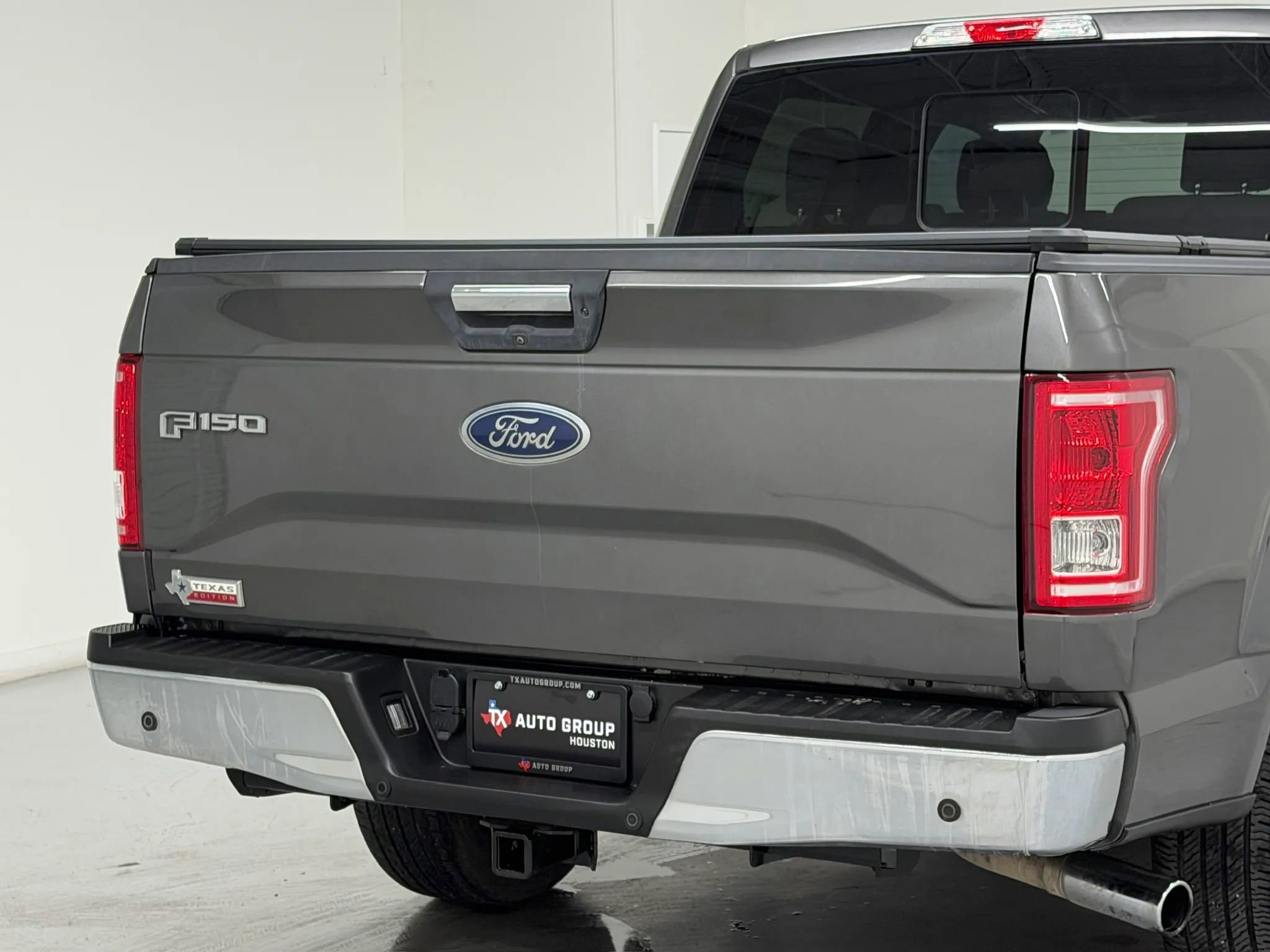 Used 2016 Ford F150 XLT w/ Equipment Group 302A Luxury RWD image 38