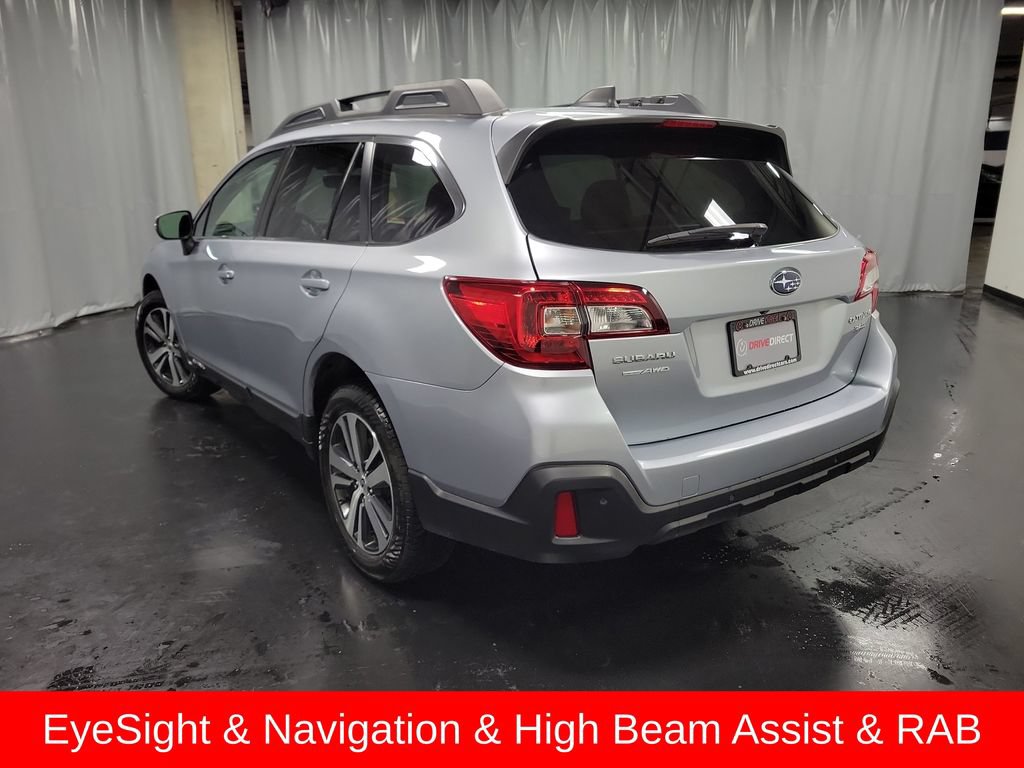 Used 2018 Subaru Outback 3.6R Limited AWD/4WD image 7