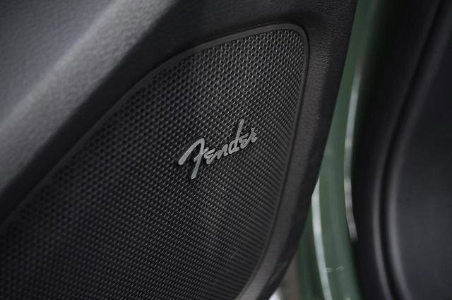 Certified 2024 Nissan Frontier SV w/ Technology Package image 11