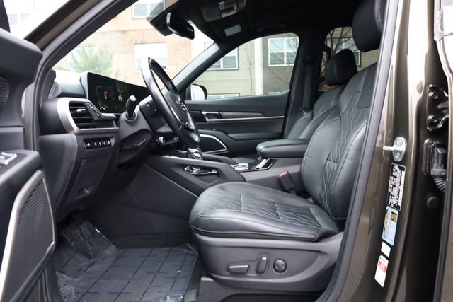 Used 2023 Kia Telluride EX X-Line image 13