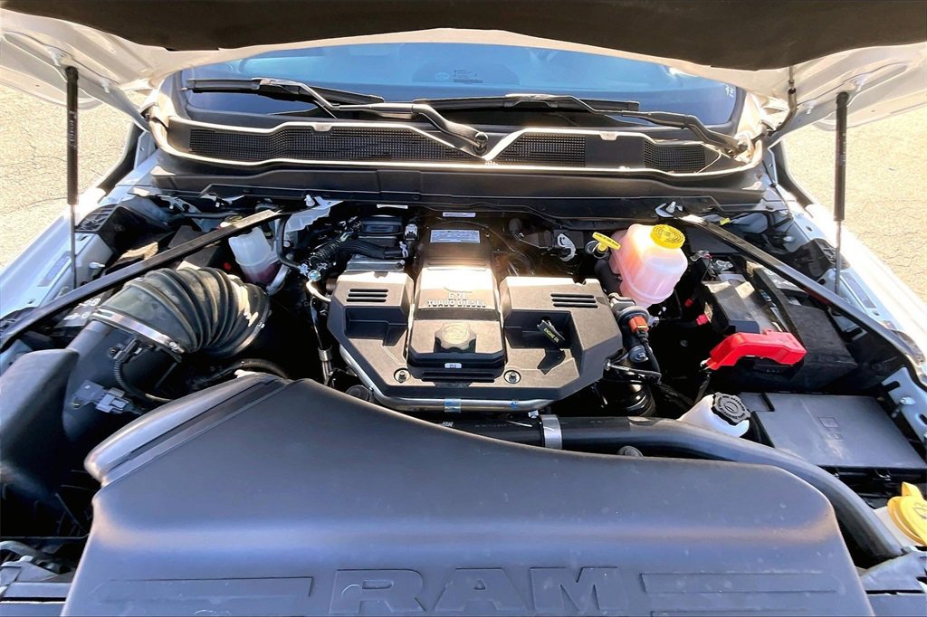 Used 2024 RAM 5500 Tradesman image 23