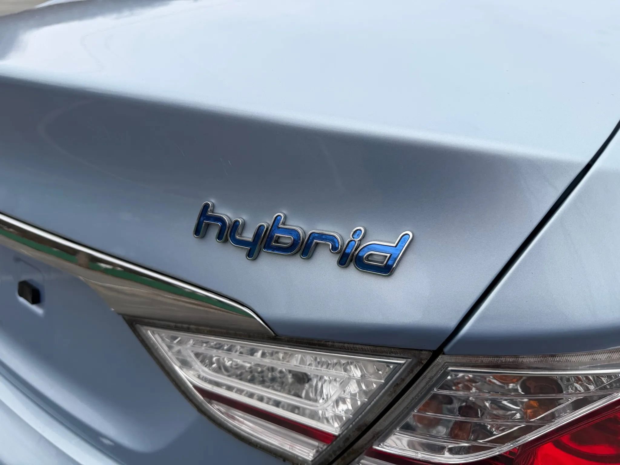 Used 2013 Hyundai Sonata Hybrid image 9