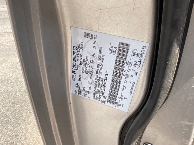 Used 2006 Ford Explorer XLS RWD image 1