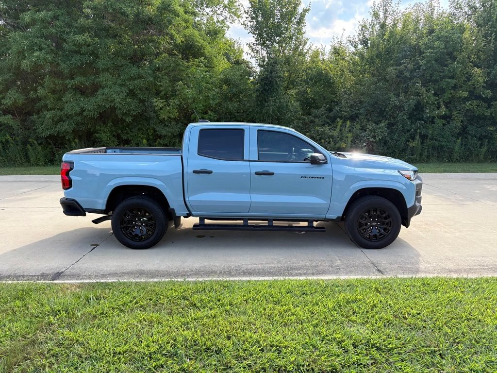 Used 2025 Chevrolet Colorado W/T w/ WT Custom Package RWD image 10