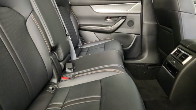 New 2026 MAZDA CX-90 Plug-In Hybrid w/Premium Sport AWD/4WD image 34