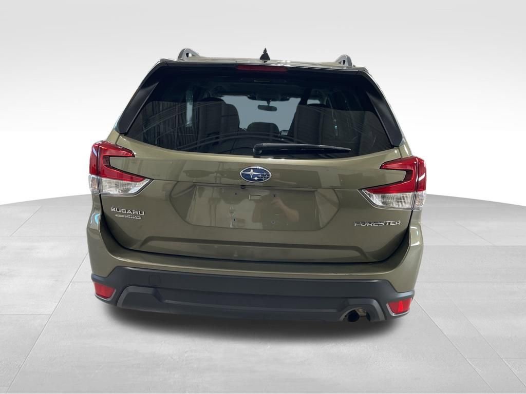 Certified 2024 Subaru Forester Premium image 32