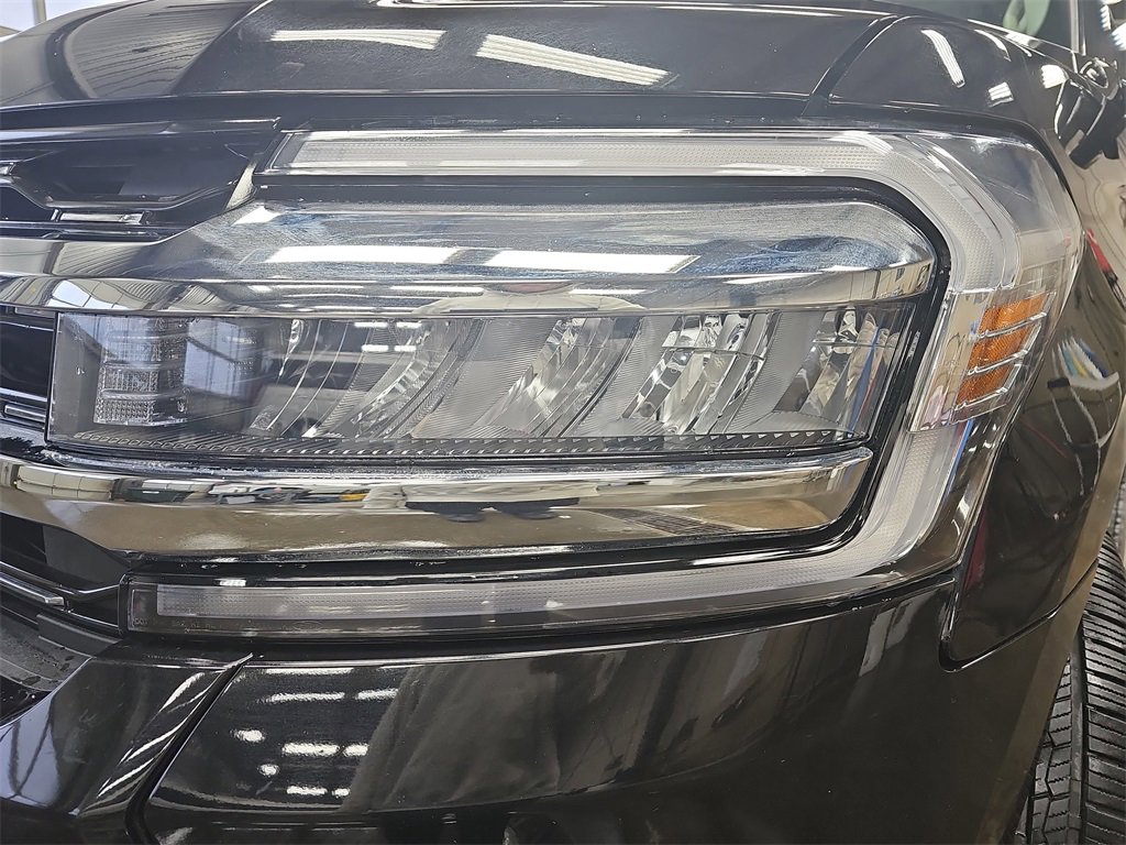 Used 2023 Ford Expedition Limited image 33
