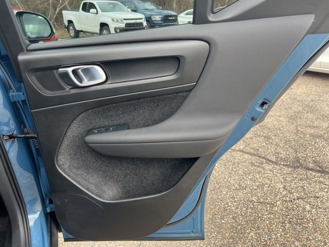 Certified 2023 Volvo XC40 Recharge Plus AWD/4WD image 18